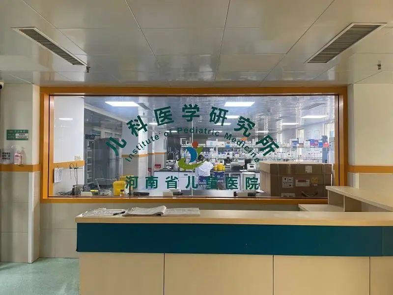 液相质谱桌_液相质谱的工作原理_液相质谱图